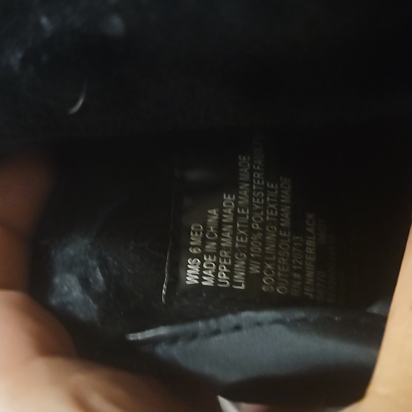 Women's Snow Boots - Picture 3 of 3